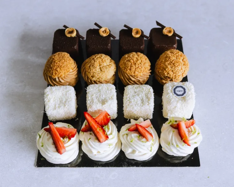 plateau de mignardises, origines pâtisserie, saint paul